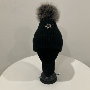 NEW Black Knit Winter Hat Crystal Star Patch Faux Fur Pom KIDS